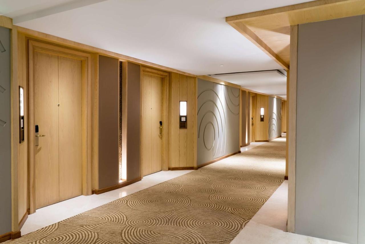 Radisson Bhopal Hotell Eksteriør bilde