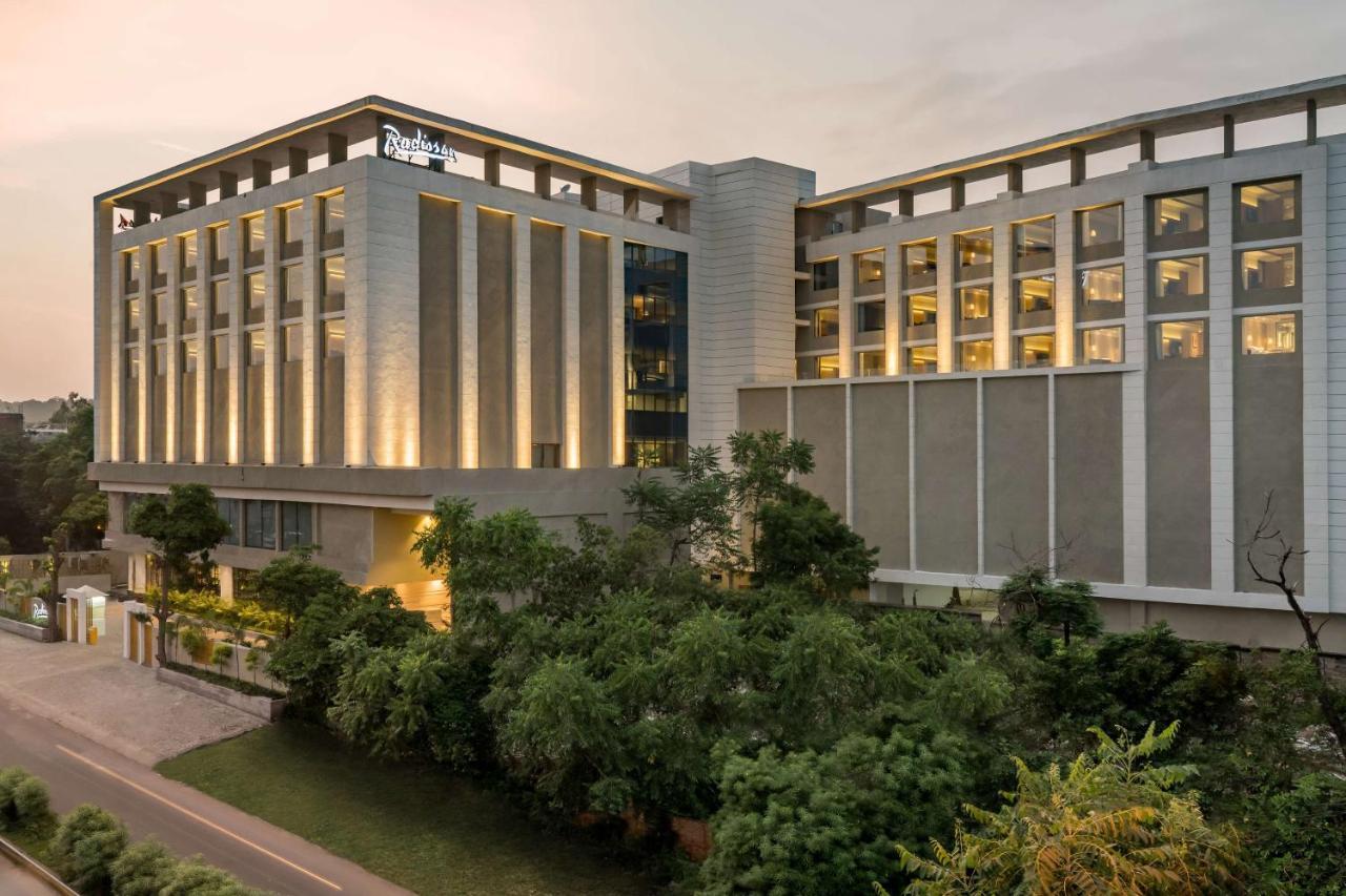 Radisson Bhopal Hotell Eksteriør bilde